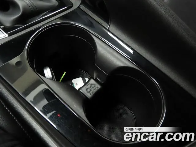 Hyundai Avante — Фото автомобиля 12
