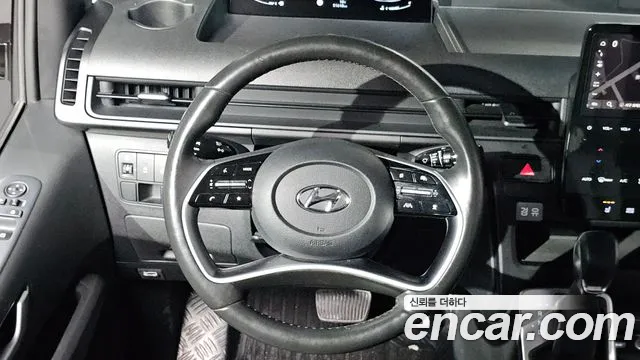 Hyundai Staria — Фото автомобиля 13