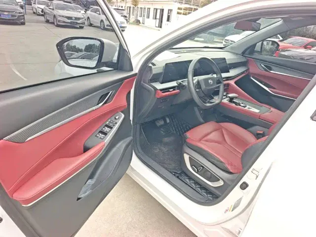 Changan CS75 Plus — Фото автомобиля 15