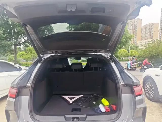BYD Song PLUS PHEV 2024 Glory Edition DM-i 110km Flagship — Фото автомобиля 14