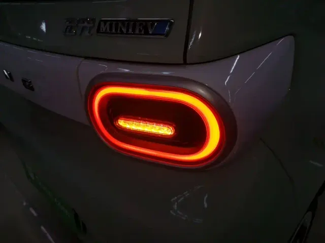 Wuling Hongguang Mini EV — Фото автомобиля 7