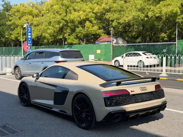 Audi R8 — Фото автомобиля 4