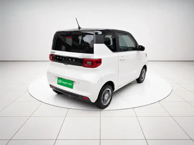 Wuling Hongguang Mini EV — Фото автомобиля 4
