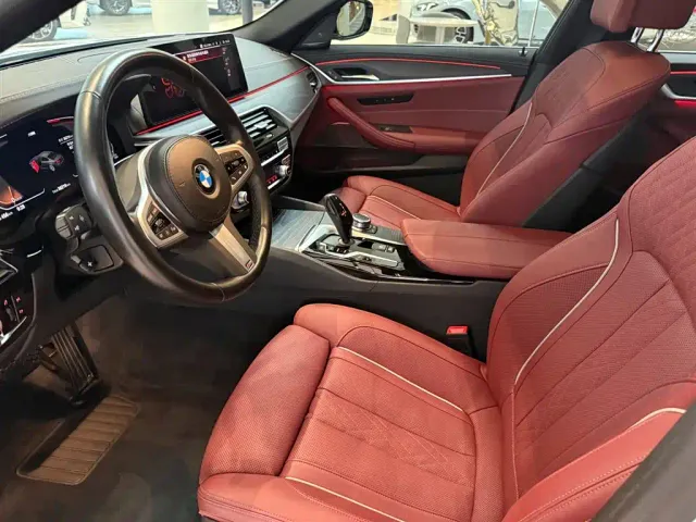 BMW 5 Series — Фото автомобиля 16