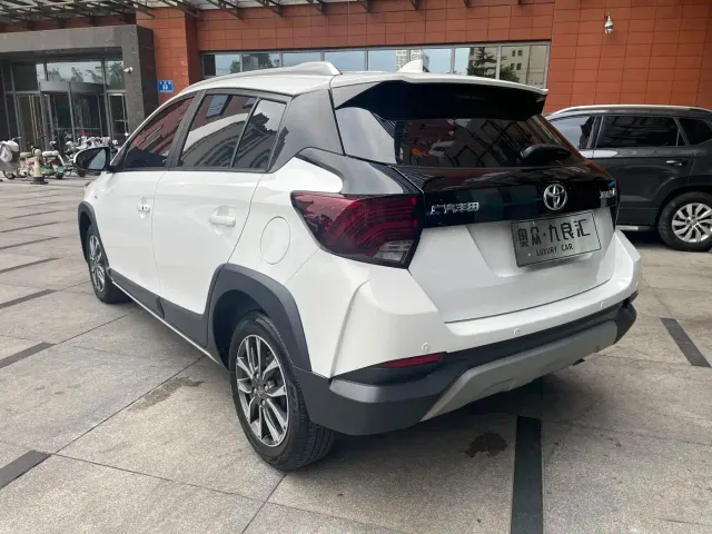 Toyota YARiS L Zhi Xuan — Фото автомобиля 8