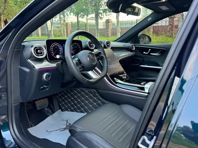 Mercedes-Benz C-Class — Фото автомобиля 10