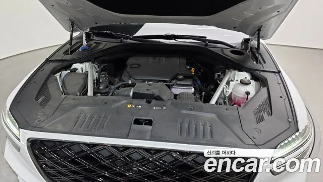 Genesis GV70 2.5T Бензин AWD — Фото автомобиля 6