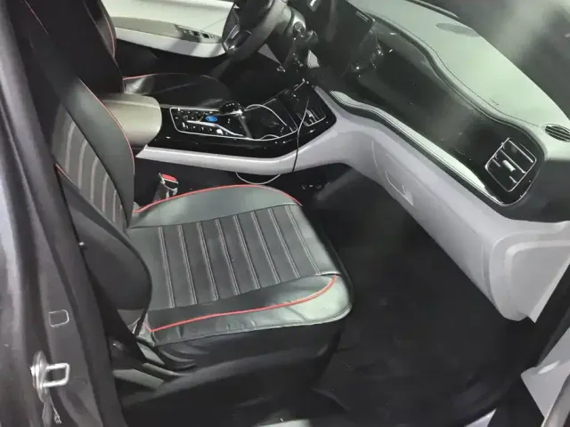 BYD Qin PLUS — Фото автомобиля 8