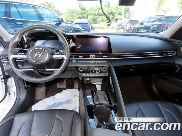 Hyundai Avante CN7 — Фото автомобиля 7