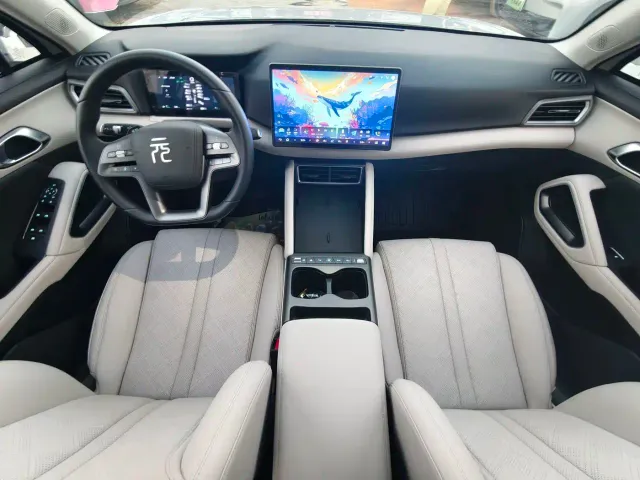 BYD Yuan UP — Фото автомобиля 6