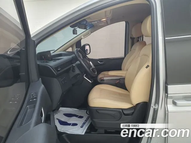 Hyundai Staria — Фото автомобиля 17