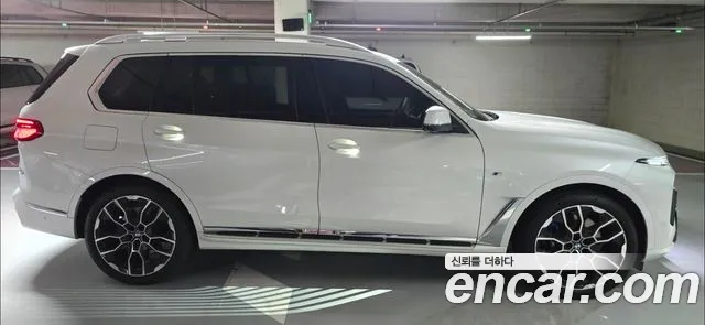 BMW X7 — Фото автомобиля 3