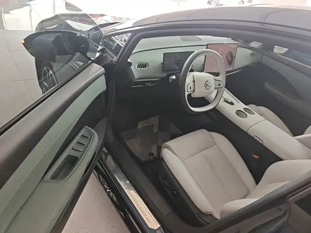 Nissan N7 — Фото автомобиля 15