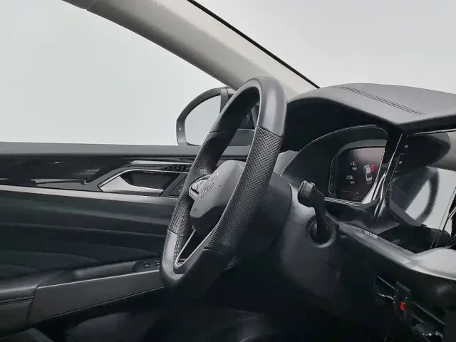 Volkswagen Passat — Фото автомобиля 22