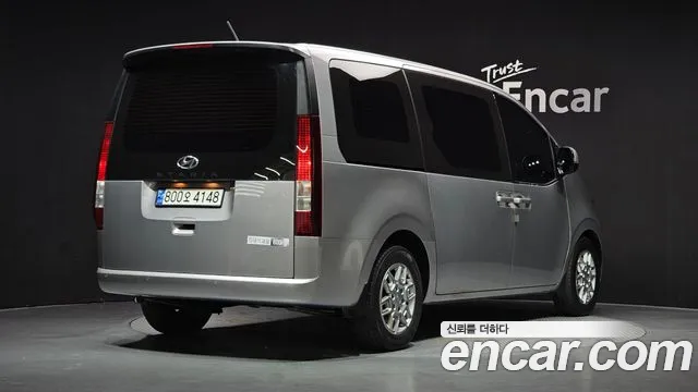 Hyundai Staria — Фото автомобиля 2