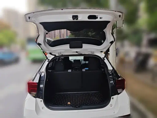 Toyota YARiS L Zhi Xuan — Фото автомобиля 15