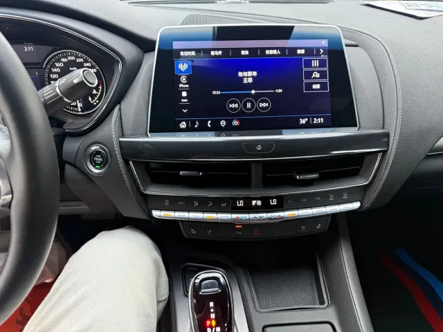 Cadillac CT5 — Фото автомобиля 8