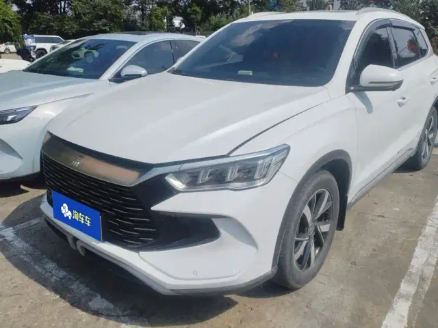 Фотография автомобиля — BYD Song Pro
