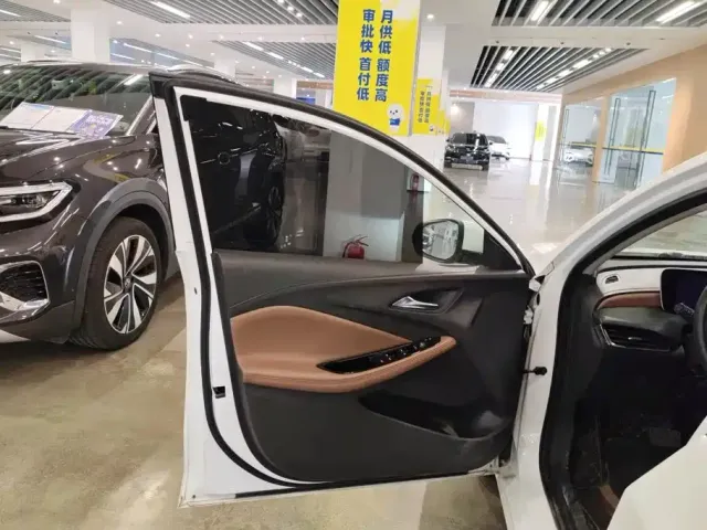Buick Verano — Фото автомобиля 7