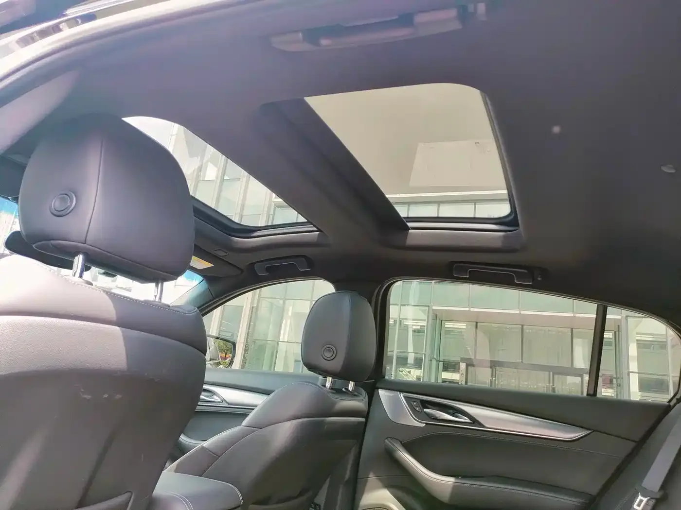 Cadillac Cadillac CT5 2023 28T Luxury Style (Standard Edition) — Фото автомобиля 21