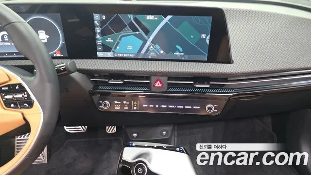 Kia EV6 — Фото автомобиля 13