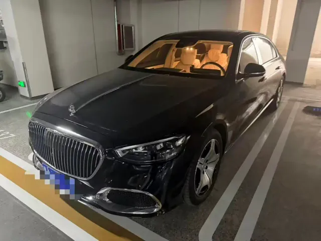 Фотография автомобиля — Mercedes-Benz Maybach S-Class