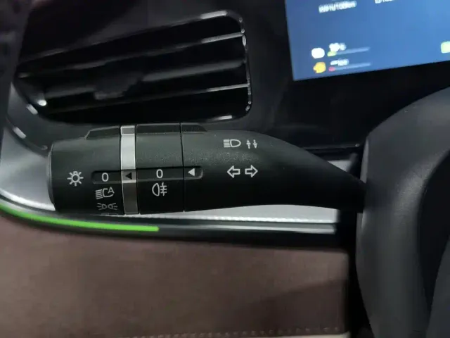 BYD Seal 07 DM-i — Фото автомобиля 21