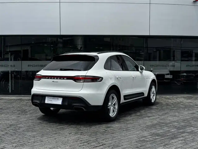 Porsche Macan — Фото автомобиля 5