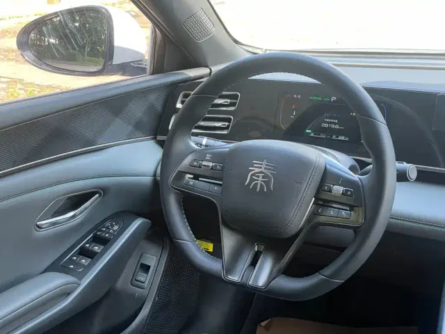 BYD Qin L 2024 DM-i 80KM Leading Edition — Фото автомобиля 20