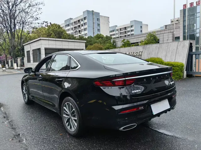 Geely Xingrui — Фото автомобиля 7