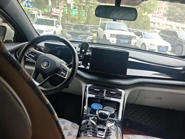 BYD Qin PLUS — Фото автомобиля 12