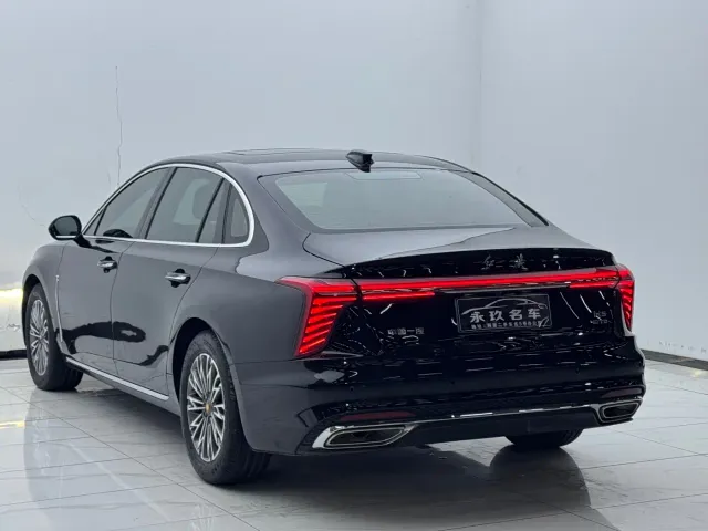 Hongqi H5 — Фото автомобиля 15
