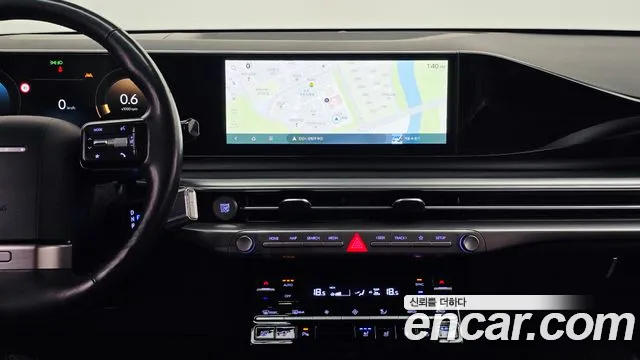 Hyundai Grandeur Grandeur (GN7) 2.5 Бензин 2WD — Фото автомобиля 12