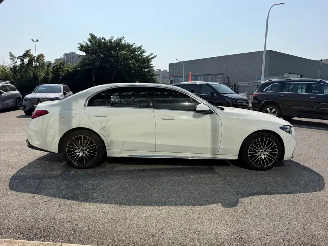 Mercedes-Benz C-Class — Фото автомобиля 21