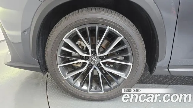 Lexus NX 2nd Gen — Фото автомобиля 5