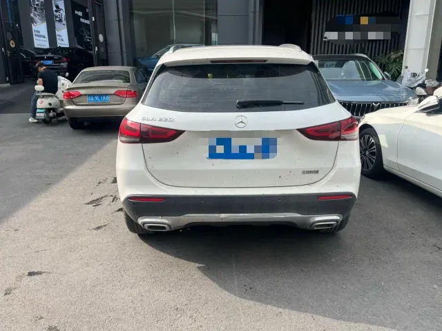 Mercedes-Benz GLA-Class — Фото автомобиля 9