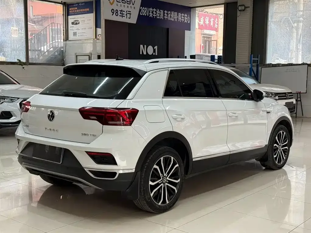 Volkswagen Volkswagen T-ROC 2022 280TSI DSG 2WD Comfort PLUS — Фото автомобиля 4
