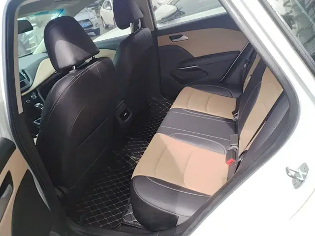 Chevrolet Monza — Фото автомобиля 16