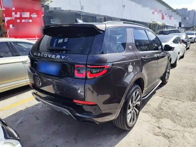 Land Rover Discovery Sport — Фото автомобиля 6