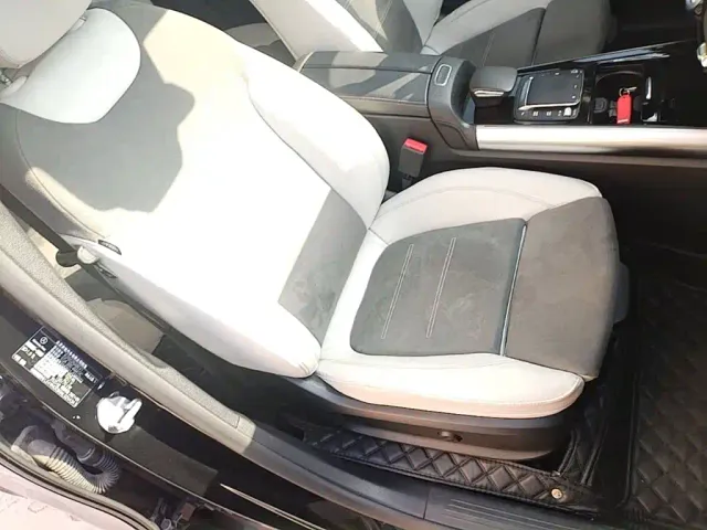 Mercedes-Benz EQA — Фото автомобиля 24