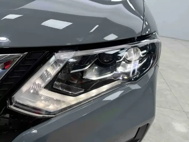 Nissan X-Trail — Фото автомобиля 23