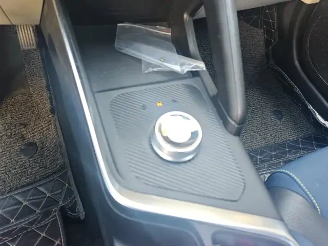 Geely Geometry EX3 Kung Fu Bull — Фото автомобиля 16