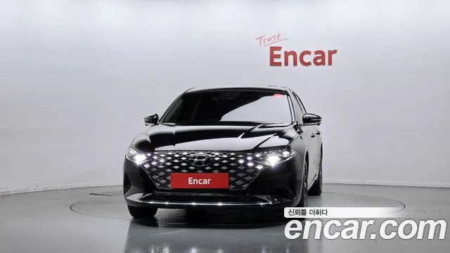 Hyundai Grandeur Grandeur (New) Hybrid — Фото автомобиля 3