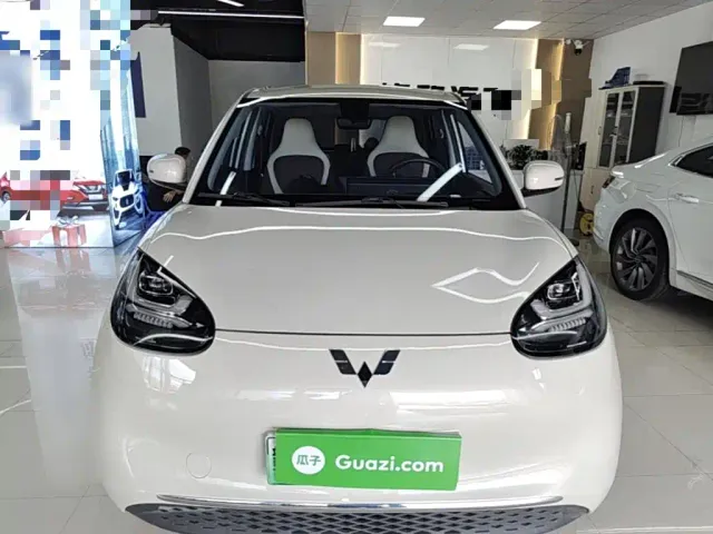 Wuling Bingo — Фото автомобиля 2