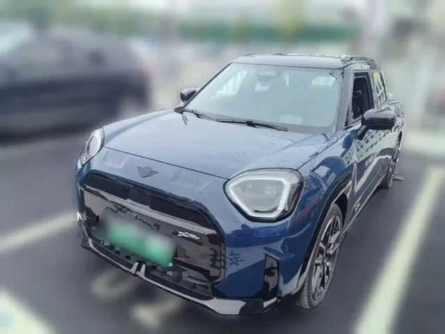 Фотография автомобиля — MINI Electric ACEMAN