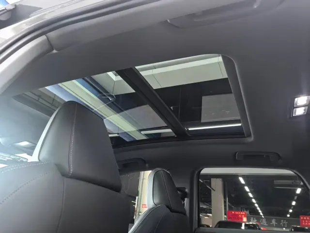 Audi Q4 e-tron — Фото автомобиля 19
