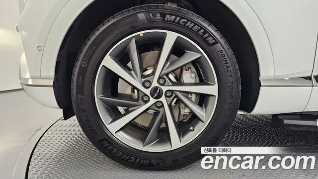 Genesis GV80 — Фото автомобиля 4