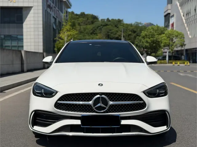 Mercedes-Benz C-Class — Фото автомобиля 2