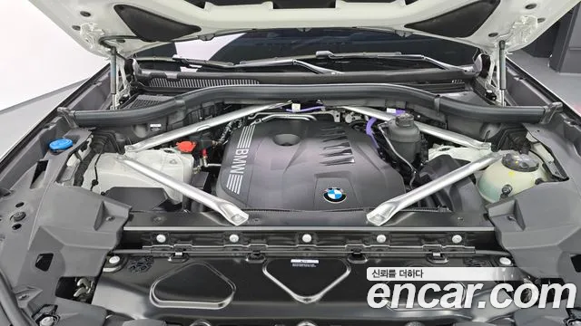 BMW X5 xDrive 40i M Sport — Фото автомобиля 5