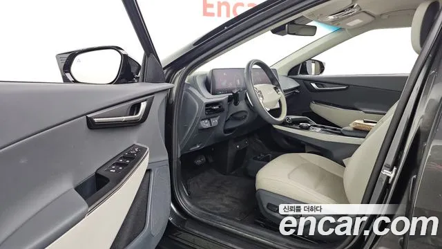 Kia EV6 — Фото автомобиля 10